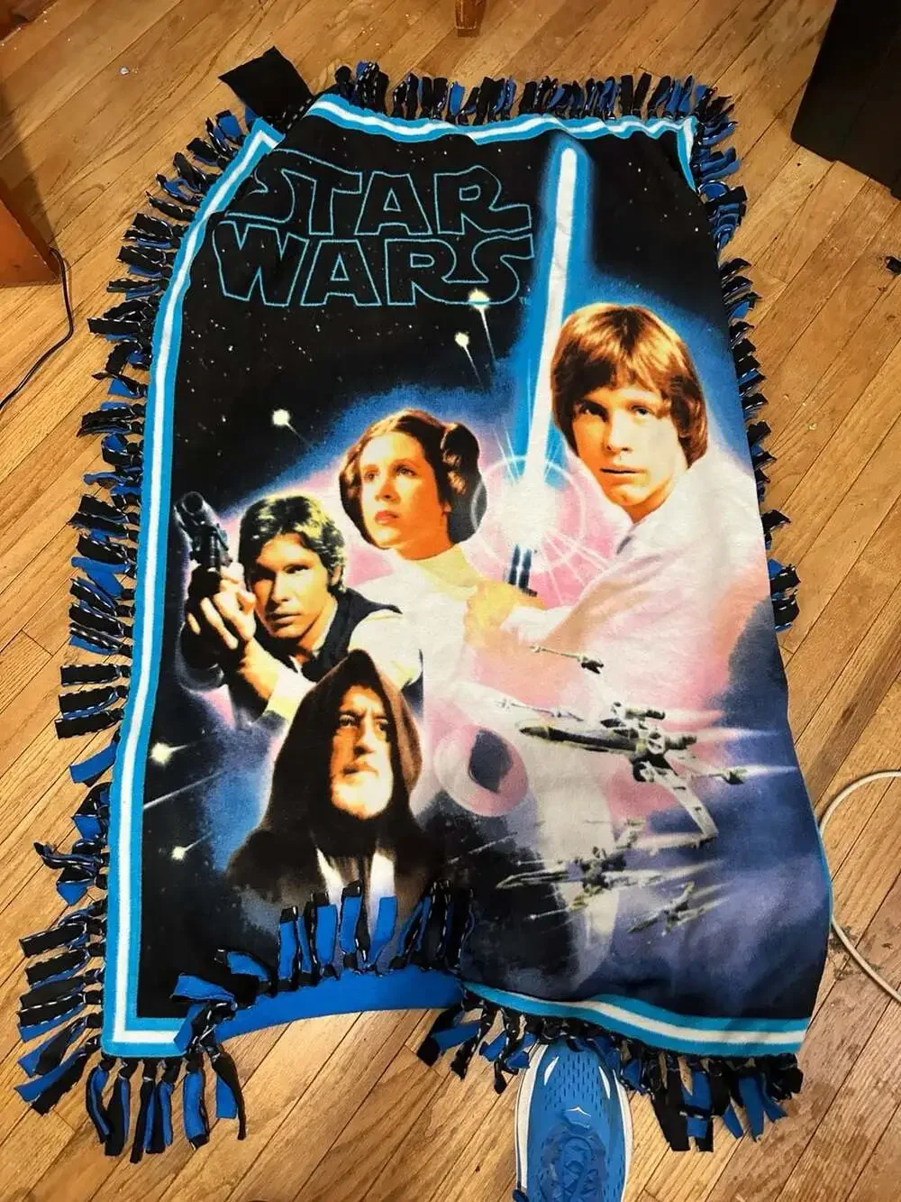 Star Wars Handmade Fleece Tie-Edge Throw Blanket Featuring Original Trilogy Char